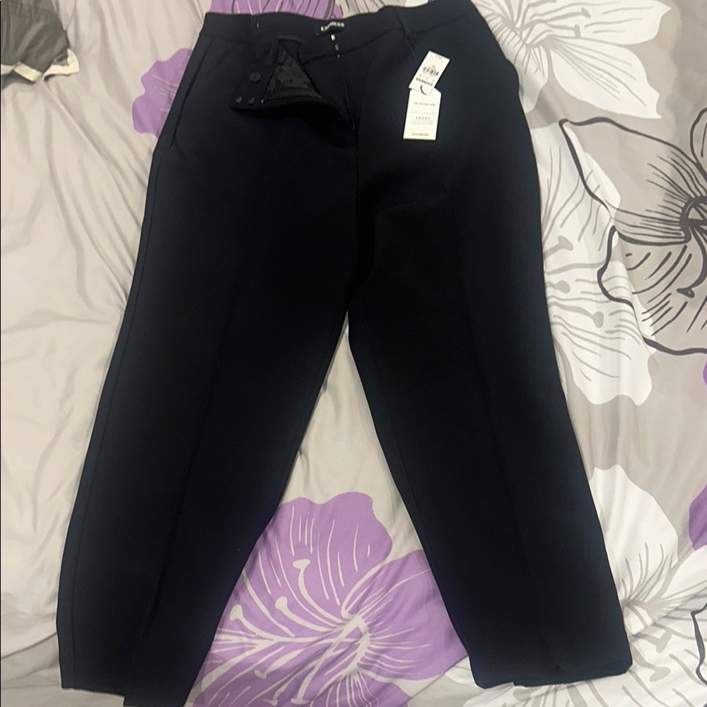 NWT Express Super High Rise